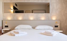 Brit Hotel Avignon Sud Le Calendal